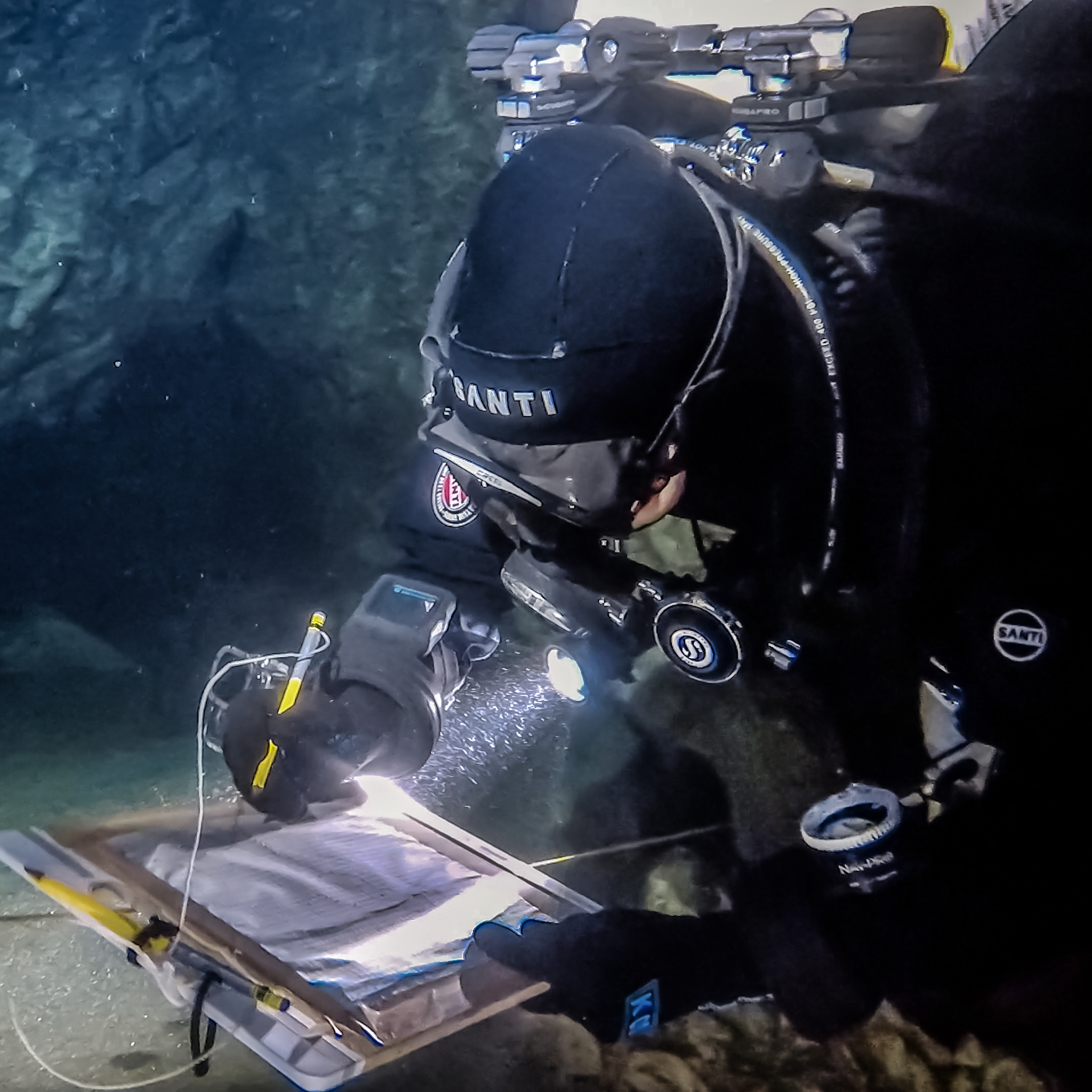 Drawing the Invisible: Survey and Line Work in Cala Luna Cave
