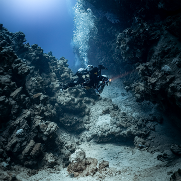 Diving Gases Explained: Air, Nitrox, Triox, Trimix, Heliox and Decompression Gases