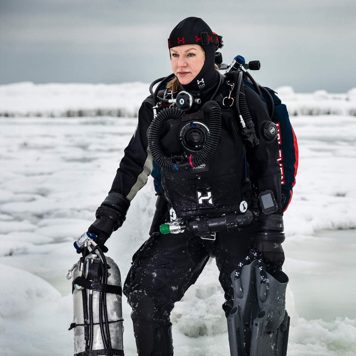 Halcyon Symbios™ Chest Mount Rebreather (CCR)