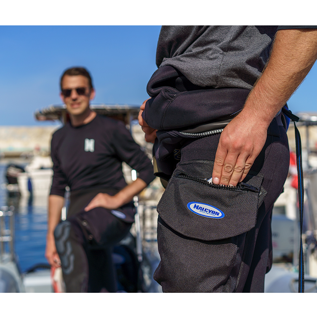Halcyon Tech Dive Shorts – Neoprene Cargo Pockets