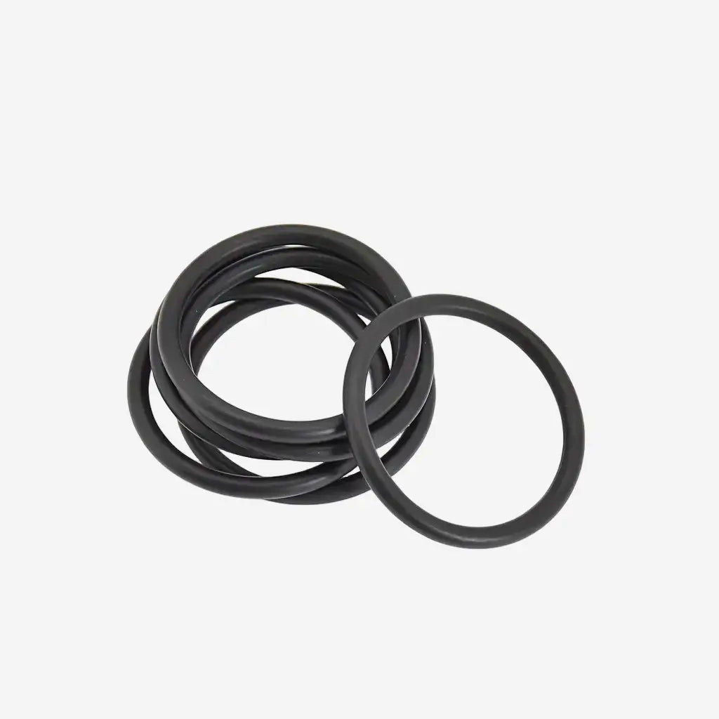 Black rubber o-rings from BC Rubber Band made of durable rubber for sealing and fastening applications