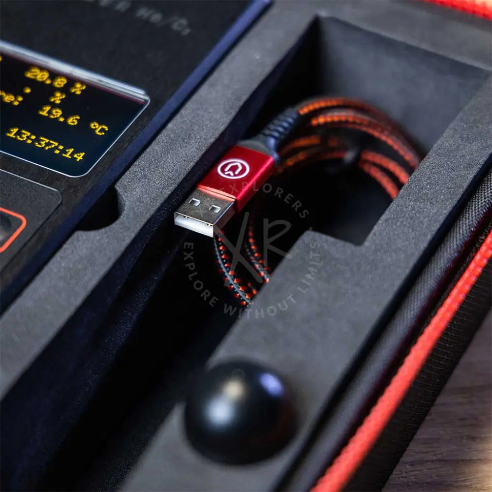 Red usb cable with black and orange braided cord and metallic connector for divesoft analyzer he o2 trimix analyzer standalone