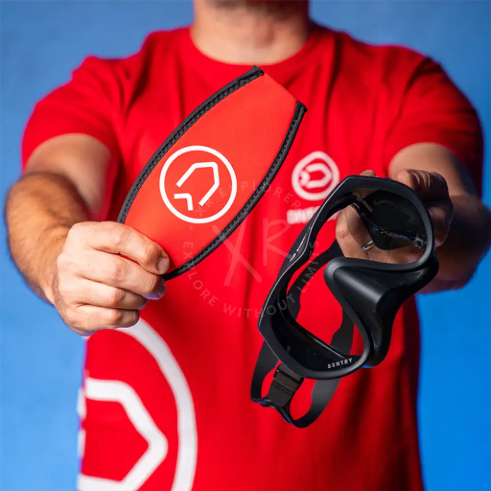 Red silicone snorkel fin with black trim and white logo for divesoft sentry frameless mask with neoprene strap