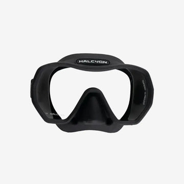 Black diving mask with 'HALCON' branding on a white background