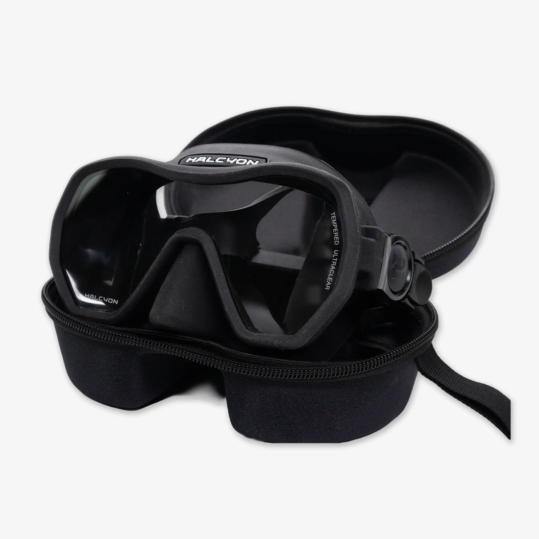 Halcyon Omnis Mask - Black / Small - Masks