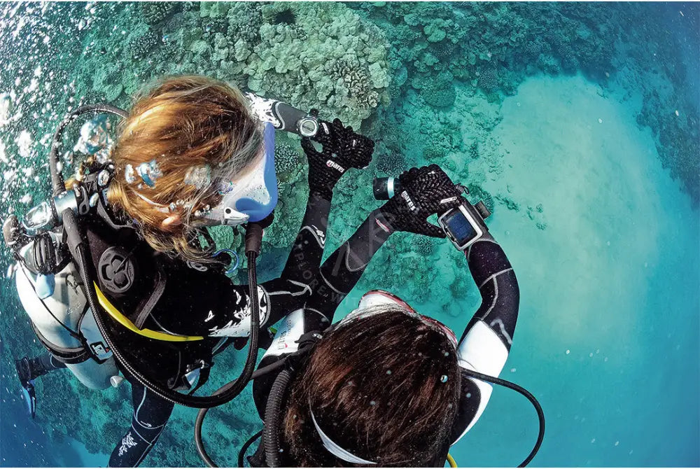Student practicing emergency gas switching on a dive computer simulator in Dubai